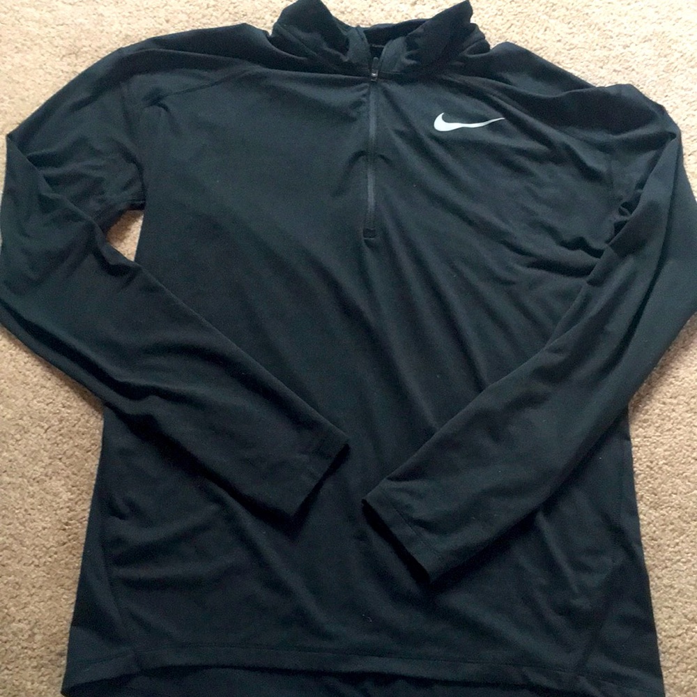 Great Black Nike-Running Long Sleeve Pull Over